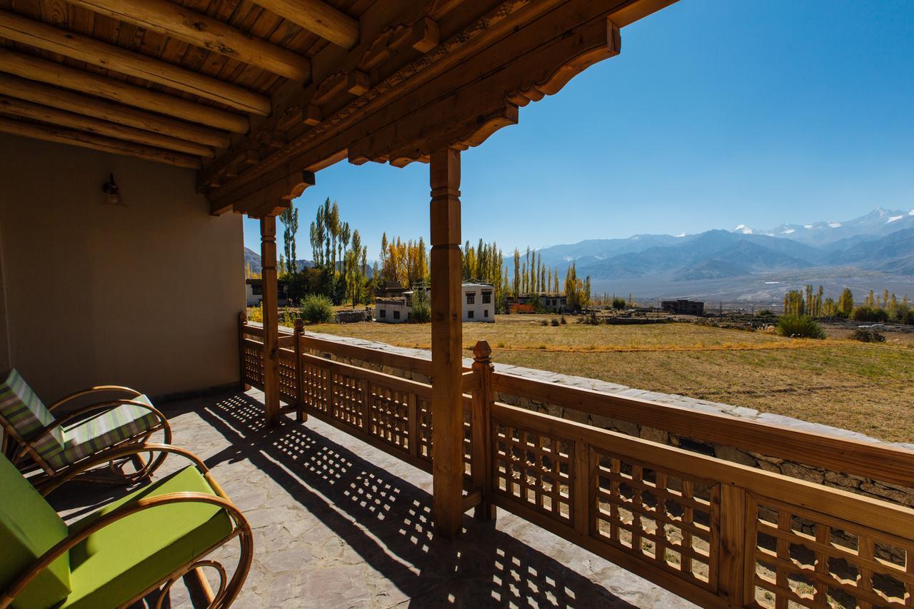 Ladakh Sarai Resort Лех Экстерьер фото